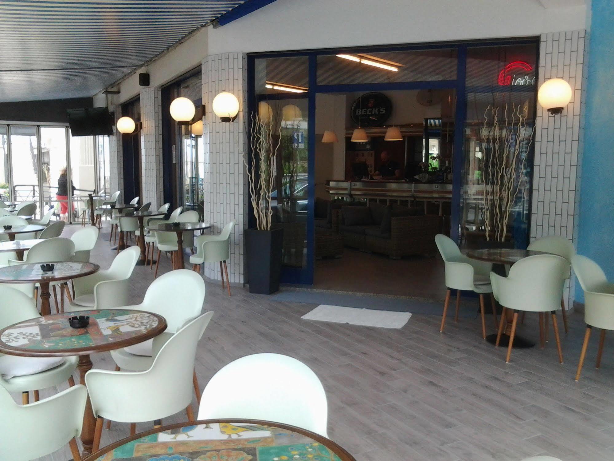Hotel Sayonara Cattolica Exterior foto